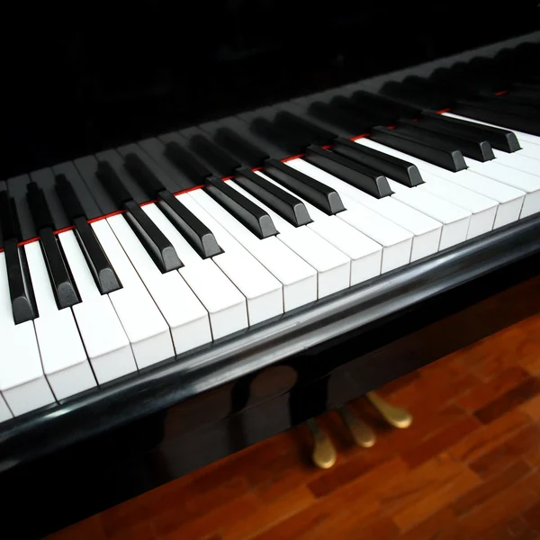 Piano negro . — Foto de Stock