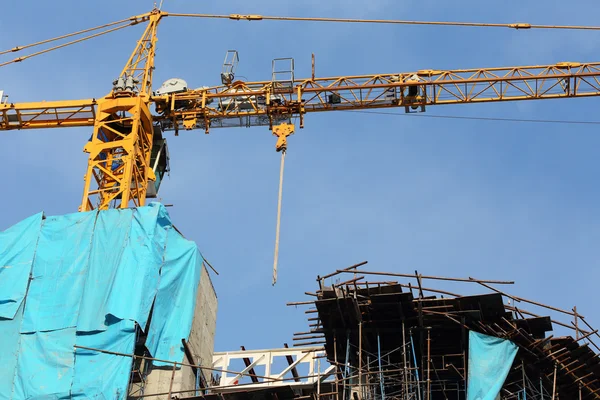 Crane and construction site — Stock Photo, Image