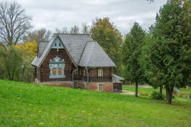 Manor talashkino içinde