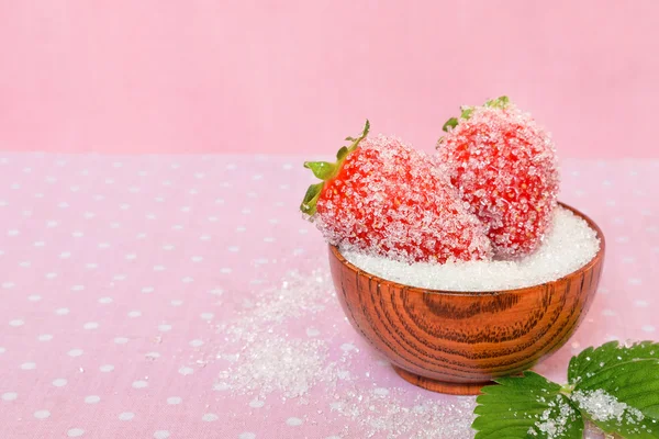 Erdbeeren in Zucker — Stockfoto