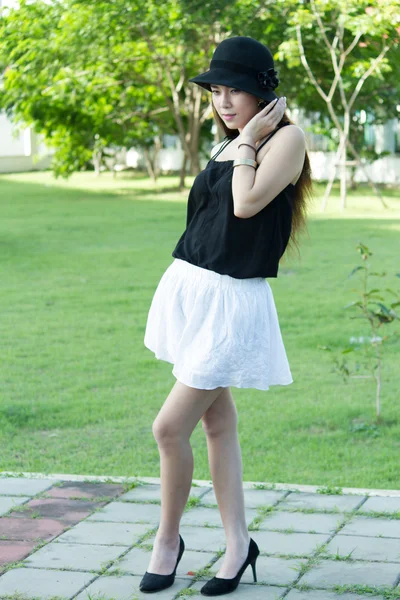 Portrait of young Asian woman — Stock Photo, Image