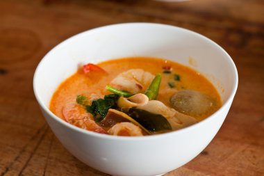 Tayland yemeği Tom Yum Goong