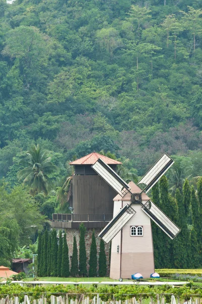 Vindkraftverk — Stockfoto