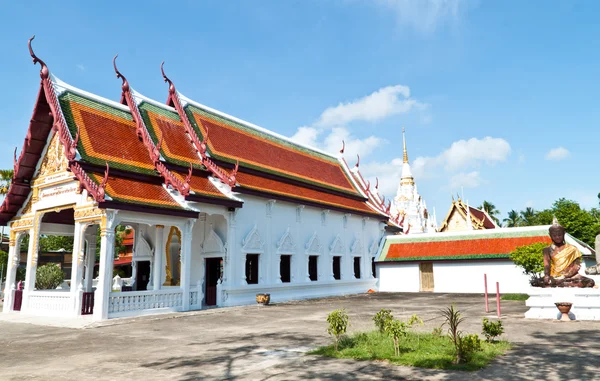 Budismo templo de los más bellos de Tailandia . —  Fotos de Stock