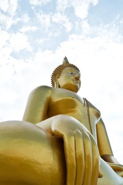 Bouddha doré statue de thaïlande — Photo