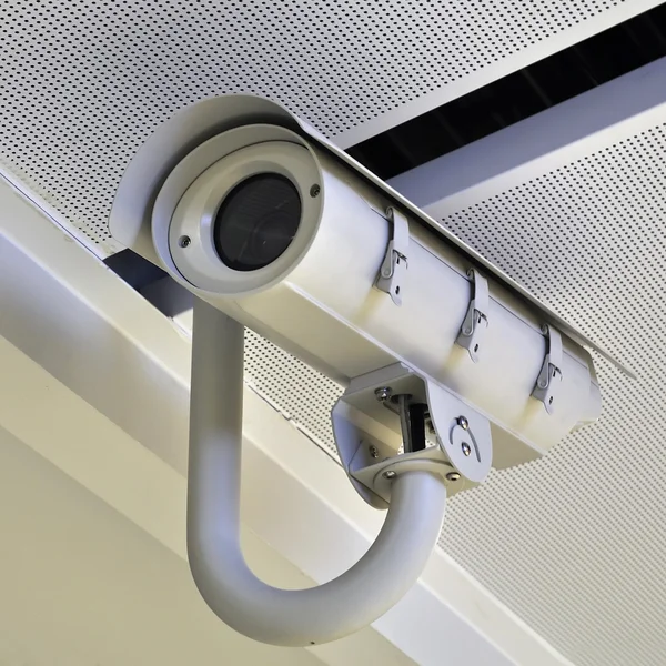 Security camera of cctv op luchthaven — Stockfoto