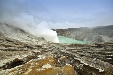 Kawah Ijen'de volkan, Endonezya