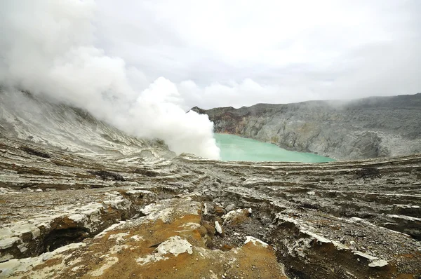 Kawah ijen vulkaan in Indonesië — Stockfoto