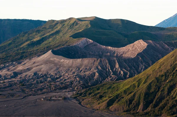 Mount Bromo volcanoes in Bromo Tengger Semeru National Park — Stock Photo, Image