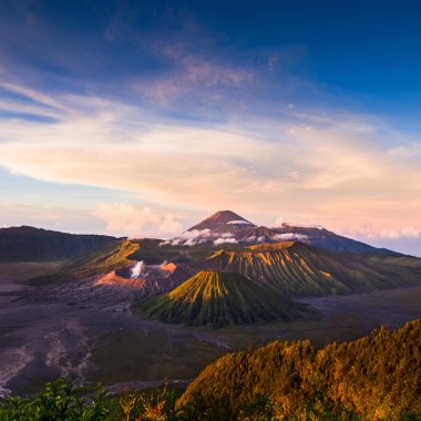Mount bromo volkanlar bromo tengger semeru Milli Parkı