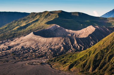 Mount bromo volkanlar bromo tengger semeru Milli Parkı