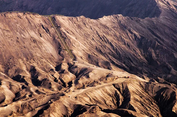 装载溴溴腾格里 semeru 国家公园的火山 — 图库照片