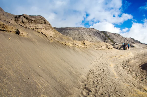 Monte Bromo vulcões em Bromo Tengger Semeru National Park — Fotografia de Stock