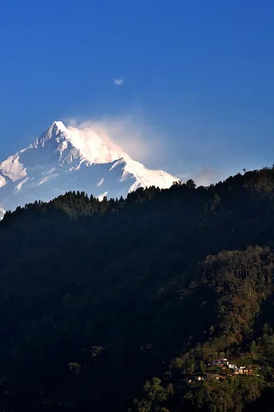 Mount kanchenjunga bereik van de Himalaya op sikkim, india — Stockfoto