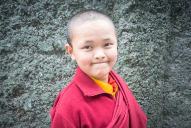 kimliği belirsiz bir Tibet lama