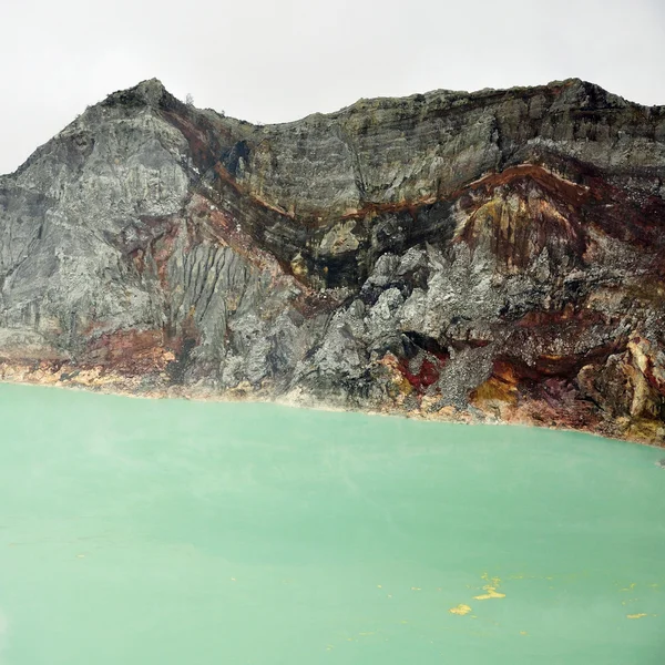 Вулкан Кава-иджен — стоковое фото