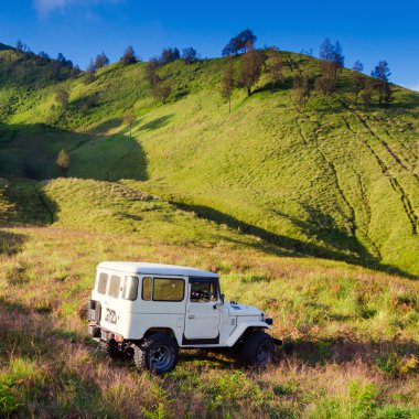 turistlerin jeep mount bromo kira turist için
