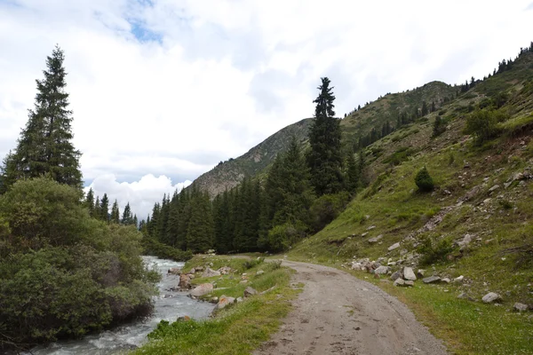 Montagna del Kirghizistan in Asia — Foto Stock