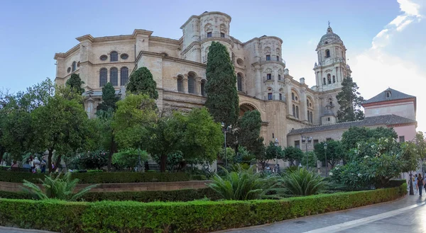 Malaga Hiszpania 2021 Widok Fasadę Boczną Katedrze Maladze Lub Santa — Zdjęcie stockowe