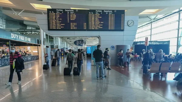 Porto Portugal 2021 Carneiro Airport Interior View Departures Arrivals Information — Stock fotografie