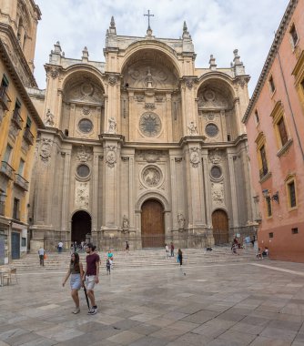 Granada İspanya - 09 14 2021: Enkarnasyon Katedrali, Katedral de Granada, Santa Iglesia Katedrali Metropolitana de la Encarnacion de Granada