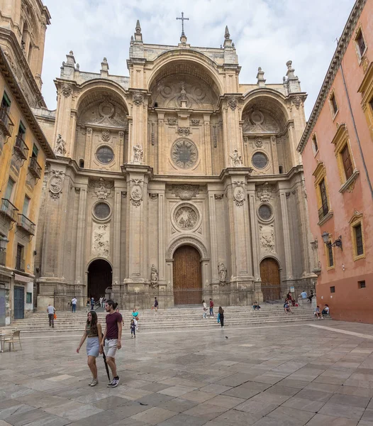 Granada İspanya - 09 14 2021: Enkarnasyon Katedrali, Katedral de Granada, Santa Iglesia Katedrali Metropolitana de la Encarnacion de Granada