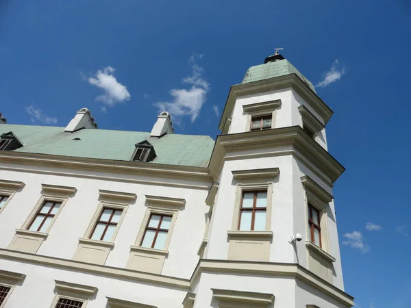 Ιστορικό Κτίριο Στη Βαρσοβία Πολωνία — Φωτογραφία Αρχείου