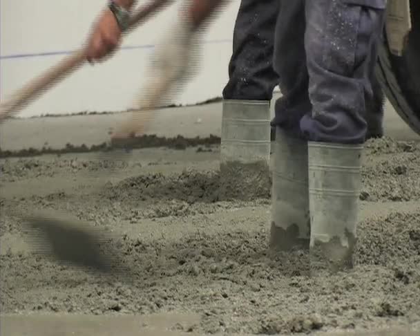Wygładzania betonu. budowlane. — Wideo stockowe