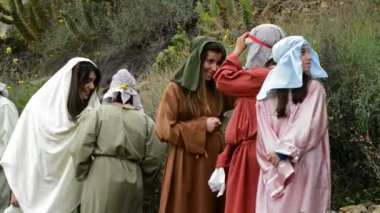 İncille sahne tiyatro gösterimi