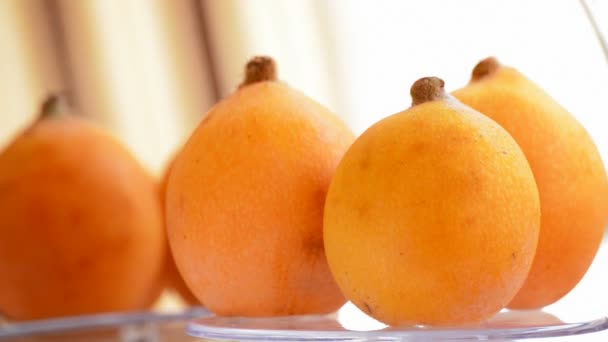 Giro de fruta de Loquat, bucle — Vídeos de Stock