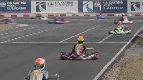 Finalizar Línea Una Carrera Karting — Vídeos de Stock