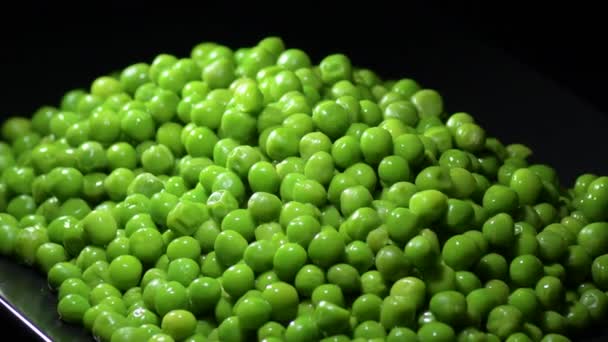 Peas Black Tray Intimate Light Gyrating — Stock Video