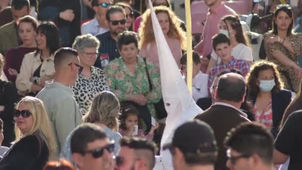 Penitents Marching Holy Week Procession People Palm Sunday Velez Malaga — Stock video