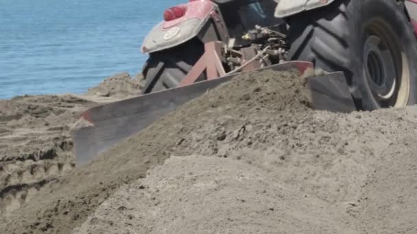 Máquina Trator Areia Movimento Obras Regeneração Praias — Vídeo de Stock