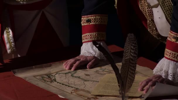 Characterized Military Generals Consunting Old Map Macharaviaya Spain — Stok video