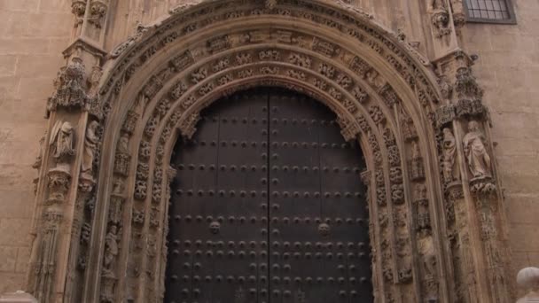 西班牙马拉加Incarnation主教座堂Sagrario教区门廊 — 图库视频影像