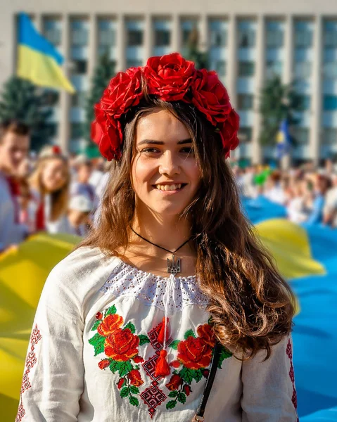 Українська Дівчинка Національному Одязі День Незалежності — стокове фото