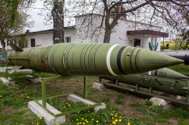 Ukrayna. Pervomaisk. 1 Mayıs 2017. Füze Birlikleri Müzesi 'nde balistik ve seyir füzeleri. 