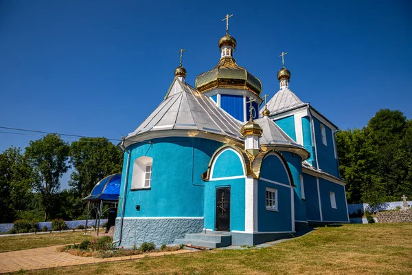 Orthodox Church Moscow Patriarchate Ukrainian Village — ストック写真