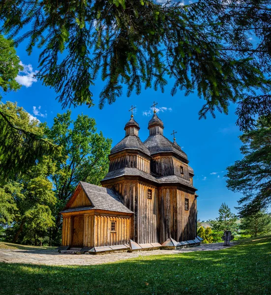 Стара Дерев Яна Церква Україні Сільський Пейзаж Церквою Дерев Яна — стокове фото