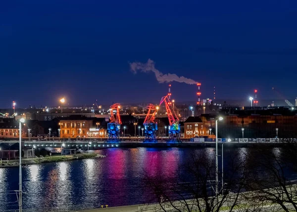 Drei Alte Hafenkräne Die Der Nacht Auf Dem Boulevard Der — Stockfoto