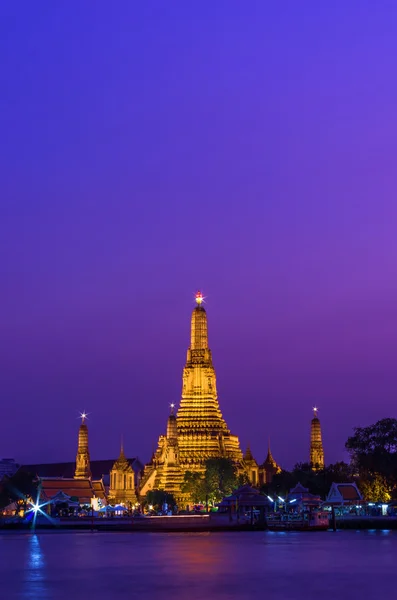 Twilight view of Wat Arun — Stock Photo, Image
