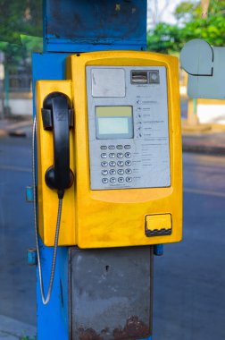 jetonlu telefon