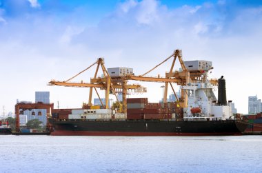 bağlantı noktası ambar