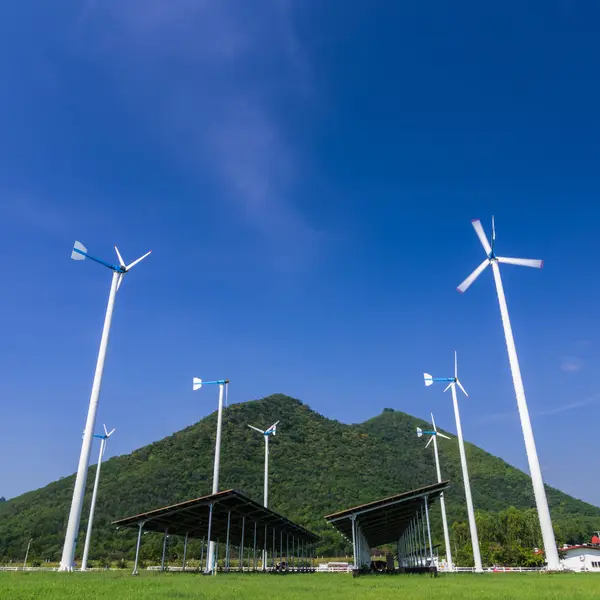 Energie windturbines. — Stockfoto