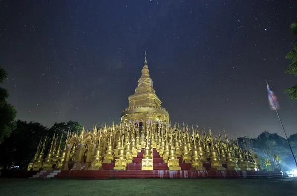 Pagoda вночі . — стокове фото