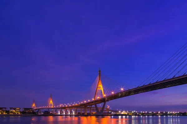 Puente de bhumibol — Foto de Stock