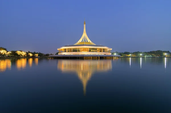 Kongelig have Rama IX - Stock-foto