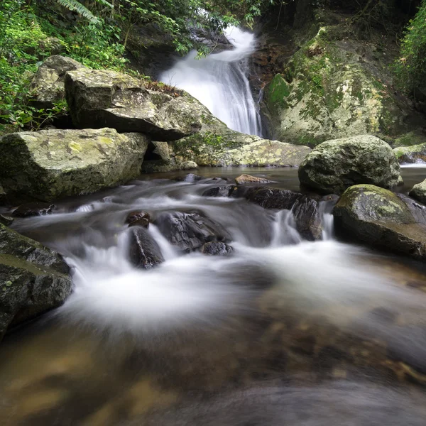 Waterfall — Stock Photo, Image