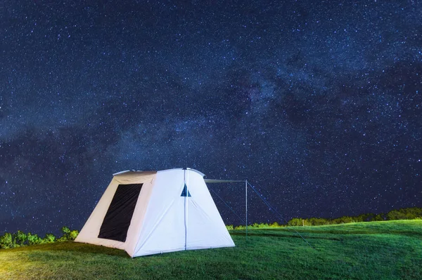 Beautiful Tent Camping Night Beautiful Milky Way Galaxy Stars Sky — Fotografia de Stock